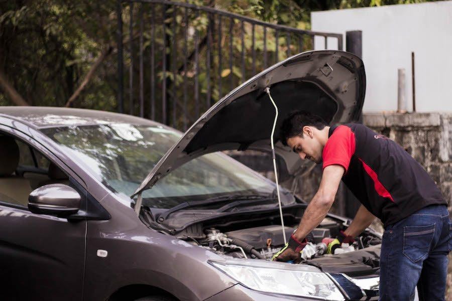 Car Traction Control Module Reset in Authorized Repair Shops